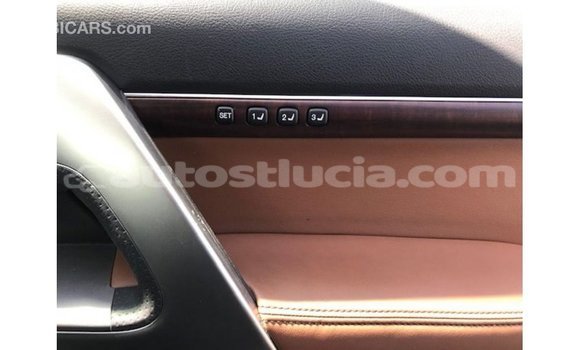 Acheter Import Voiture Toyota Land Cruiser Autre à Import - Dubai, Anse-la-Raye Acheter Import Voiture Toyota Land Cruiser Autre à Import - Dubai, Anse-la-Raye