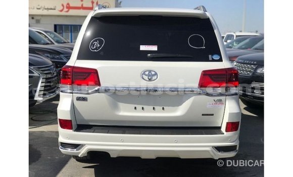 Buy Import Toyota Land Cruiser White Car in Import - Dubai in Anse-la-Raye Buy Import Toyota Land Cruiser White Car in Import - Dubai in Anse-la-Raye