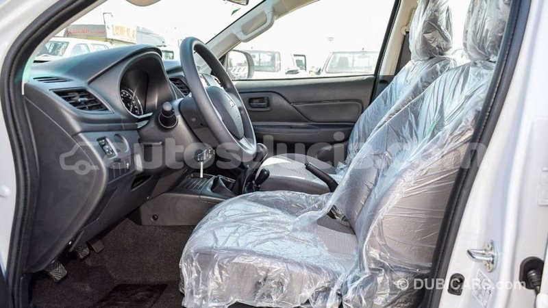 Big with watermark mitsubishi l200 anse la raye import dubai 2394