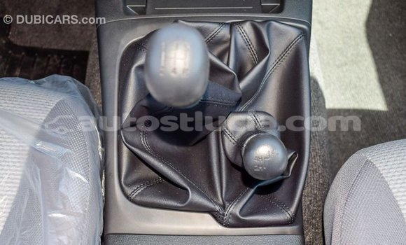 Acheter Import Voiture Mitsubishi L200 Blanc à Import - Dubai, Anse-la-Raye Acheter Import Voiture Mitsubishi L200 Blanc à Import - Dubai, Anse-la-Raye