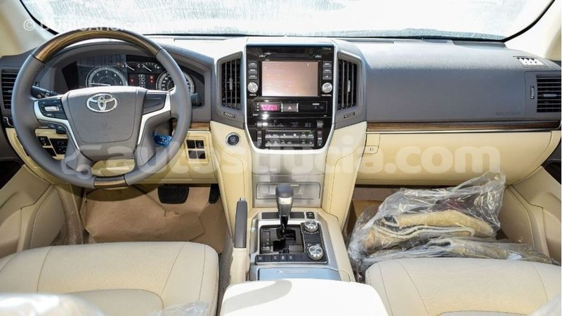 Big with watermark toyota land cruiser anse la raye import dubai 2400