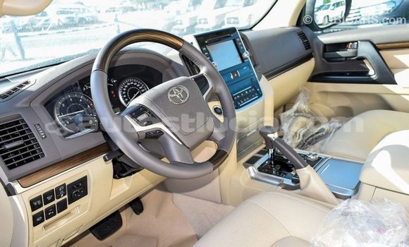 Acheter Import Voiture Toyota Land Cruiser Noir à Import - Dubai, Anse-la-Raye Acheter Import Voiture Toyota Land Cruiser Noir à Import - Dubai, Anse-la-Raye