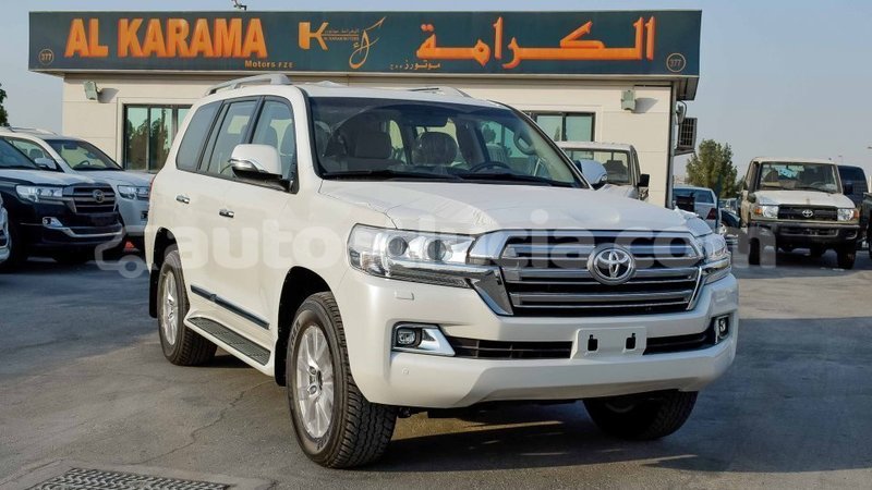 Big with watermark toyota land cruiser anse la raye import dubai 2401