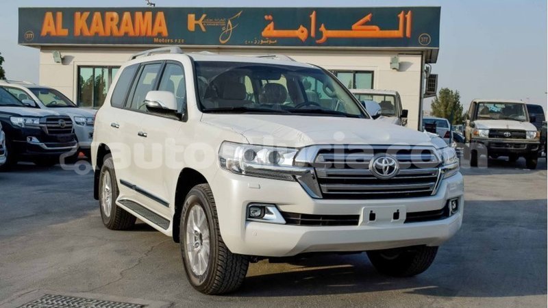 Big with watermark toyota land cruiser anse la raye import dubai 2402
