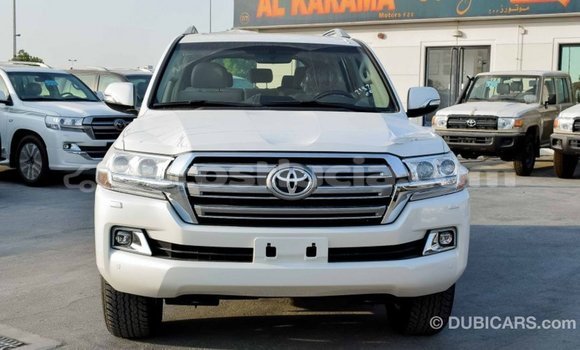 Buy Import Toyota Land Cruiser White Car in Import - Dubai in Anse-la-Raye Buy Import Toyota Land Cruiser White Car in Import - Dubai in Anse-la-Raye