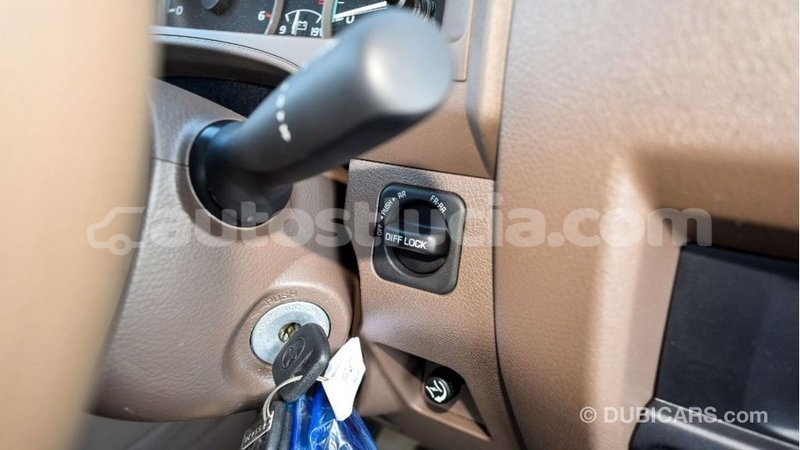 Big with watermark toyota land cruiser anse la raye import dubai 2403