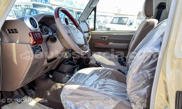 Buy Import Toyota Land Cruiser Beige Car in Import - Dubai in Anse-la-Raye Buy Import Toyota Land Cruiser Beige Car in Import - Dubai in Anse-la-Raye