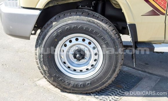 Buy Import Toyota Land Cruiser Beige Car in Import - Dubai in Anse-la-Raye Buy Import Toyota Land Cruiser Beige Car in Import - Dubai in Anse-la-Raye
