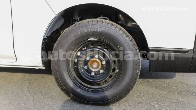 Big with watermark nissan urvan anse la raye import dubai 2407