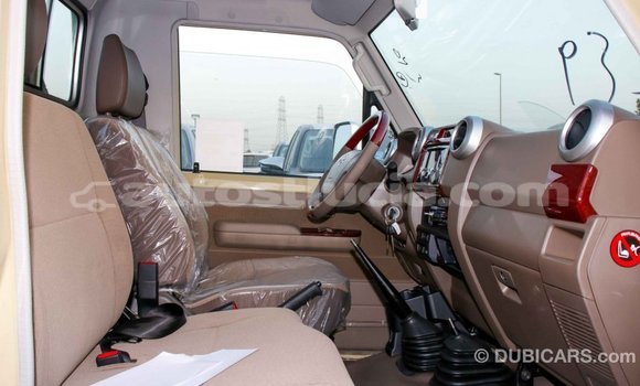 Buy Import Toyota Land Cruiser Beige Car in Import - Dubai in Anse-la-Raye Buy Import Toyota Land Cruiser Beige Car in Import - Dubai in Anse-la-Raye