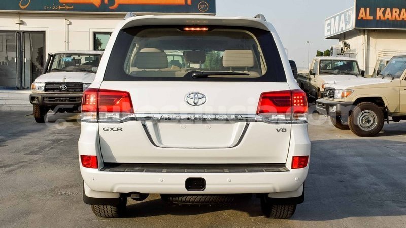 Big with watermark toyota land cruiser anse la raye import dubai 2409