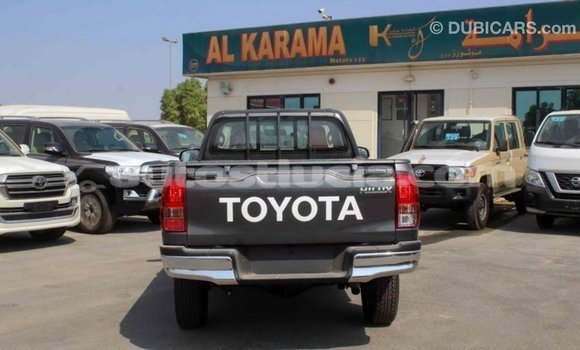 Buy Import Toyota Hilux Other Car in Import - Dubai in Anse-la-Raye Buy Import Toyota Hilux Other Car in Import - Dubai in Anse-la-Raye
