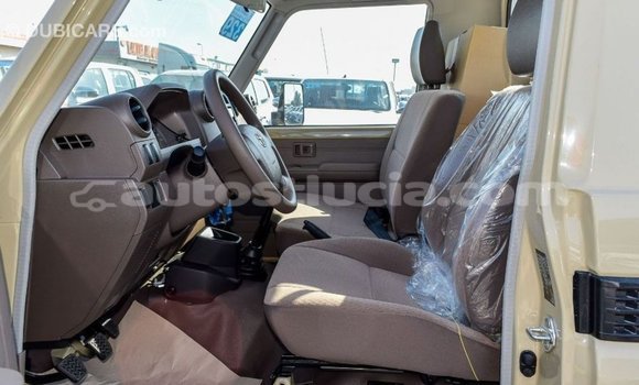 Buy Import Toyota Land Cruiser Beige Car in Import - Dubai in Anse-la-Raye Buy Import Toyota Land Cruiser Beige Car in Import - Dubai in Anse-la-Raye