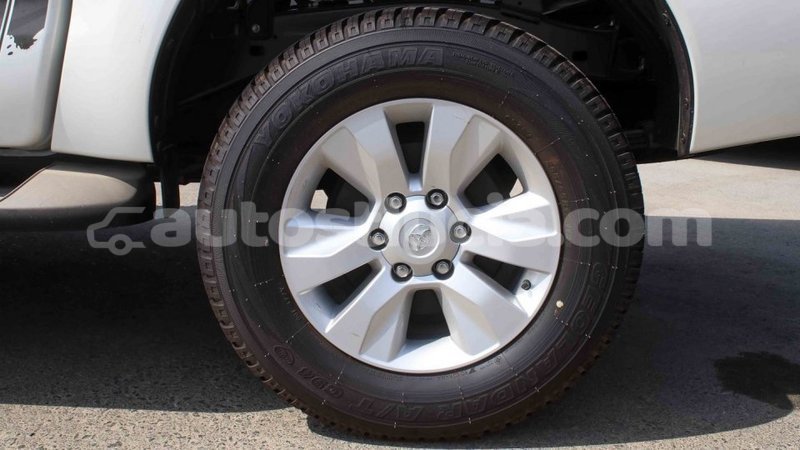 Big with watermark toyota hilux anse la raye import dubai 2414