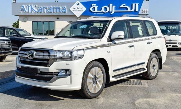 Buy Import Toyota Land Cruiser White Car in Import - Dubai in Anse-la-Raye Buy Import Toyota Land Cruiser White Car in Import - Dubai in Anse-la-Raye