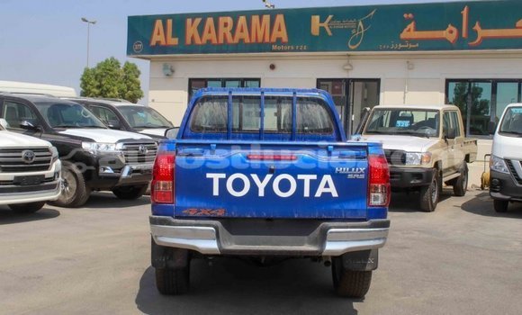 Acheter Import Voiture Toyota Hilux Bleu à Import - Dubai, Anse-la-Raye Acheter Import Voiture Toyota Hilux Bleu à Import - Dubai, Anse-la-Raye