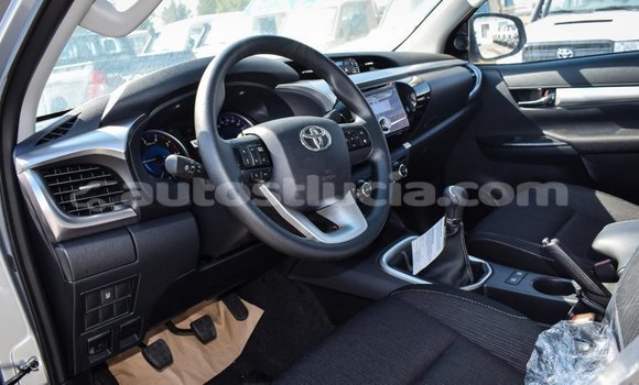 Buy Import Toyota Hilux Other Car in Import - Dubai in Anse-la-Raye Buy Import Toyota Hilux Other Car in Import - Dubai in Anse-la-Raye