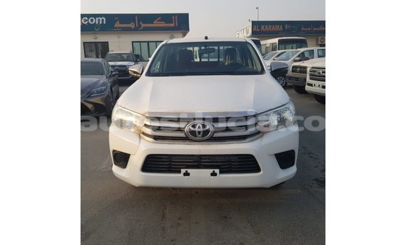 Buy Import Toyota Hilux White Car in Import - Dubai in Anse-la-Raye Buy Import Toyota Hilux White Car in Import - Dubai in Anse-la-Raye