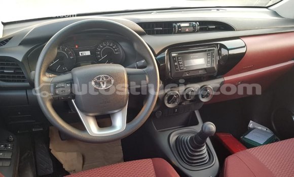 Buy Import Toyota Hilux White Car in Import - Dubai in Anse-la-Raye Buy Import Toyota Hilux White Car in Import - Dubai in Anse-la-Raye
