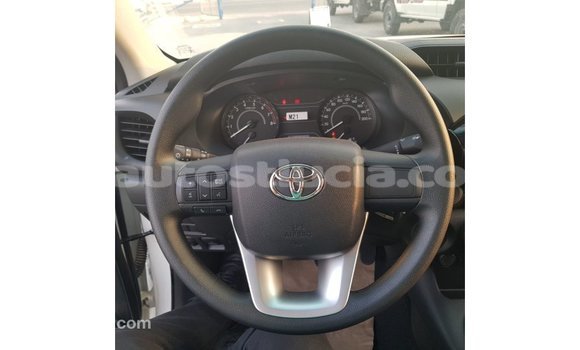 Buy Import Toyota Hilux White Car in Import - Dubai in Anse-la-Raye Buy Import Toyota Hilux White Car in Import - Dubai in Anse-la-Raye