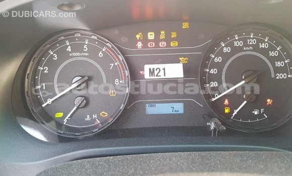 Buy Import Toyota Hilux White Car in Import - Dubai in Anse-la-Raye Buy Import Toyota Hilux White Car in Import - Dubai in Anse-la-Raye