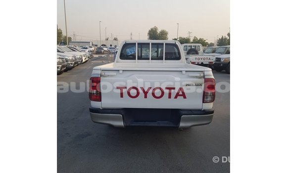 Buy Import Toyota Hilux White Car in Import - Dubai in Anse-la-Raye Buy Import Toyota Hilux White Car in Import - Dubai in Anse-la-Raye