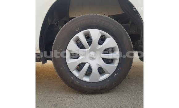 Buy Import Toyota Hilux White Car in Import - Dubai in Anse-la-Raye Buy Import Toyota Hilux White Car in Import - Dubai in Anse-la-Raye