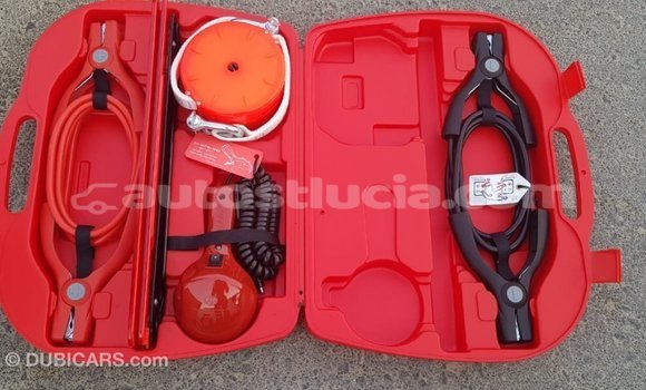 Buy Import Toyota Hilux White Car in Import - Dubai in Anse-la-Raye Buy Import Toyota Hilux White Car in Import - Dubai in Anse-la-Raye