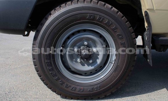 Buy Import Toyota Land Cruiser Beige Car in Import - Dubai in Anse-la-Raye Buy Import Toyota Land Cruiser Beige Car in Import - Dubai in Anse-la-Raye