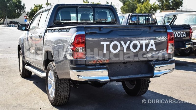 Big with watermark toyota hilux anse la raye import dubai 2428