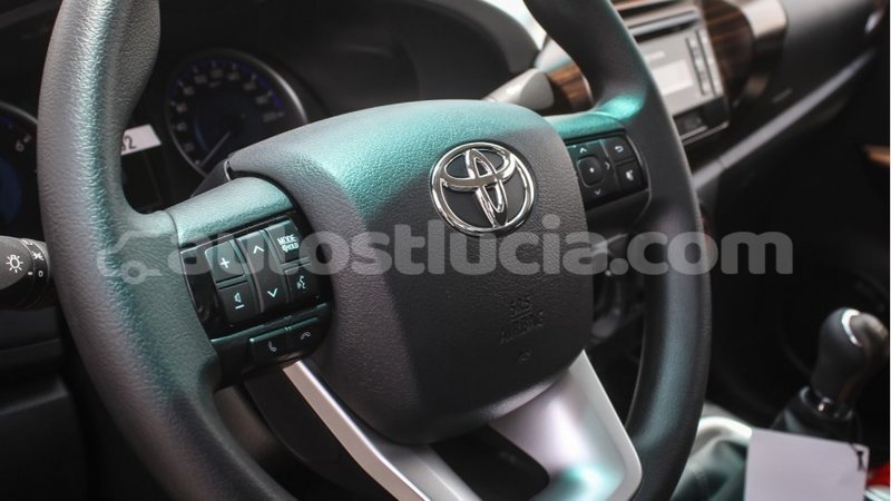Big with watermark toyota hilux anse la raye import dubai 2430