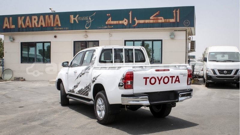 Big with watermark toyota hilux anse la raye import dubai 2430
