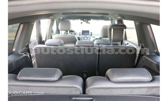 Buy Import Mercedes-Benz 190 (W201) Black Car in Import - Dubai in Anse-la-Raye Buy Import Mercedes-Benz 190 (W201) Black Car in Import - Dubai in Anse-la-Raye