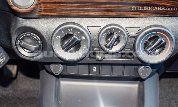 Buy Import Toyota Hilux White Car in Import - Dubai in Anse-la-Raye Buy Import Toyota Hilux White Car in Import - Dubai in Anse-la-Raye