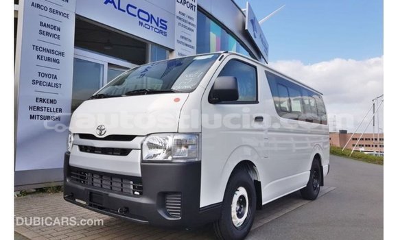 Buy Import Toyota Hiace White Car in Import - Dubai in Anse-la-Raye Buy Import Toyota Hiace White Car in Import - Dubai in Anse-la-Raye