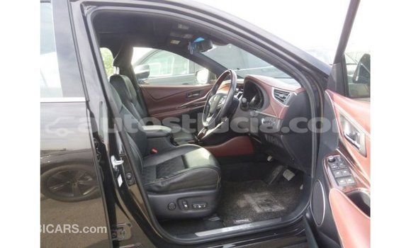Buy Import Toyota Harrier Brown Car in Import - Dubai in Anse-la-Raye Buy Import Toyota Harrier Brown Car in Import - Dubai in Anse-la-Raye