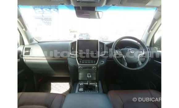 Buy Import Toyota Land Cruiser Red Car in Import - Dubai in Anse-la-Raye Buy Import Toyota Land Cruiser Red Car in Import - Dubai in Anse-la-Raye