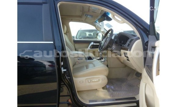 Buy Import Toyota Land Cruiser Black Car in Import - Dubai in Anse-la-Raye Buy Import Toyota Land Cruiser Black Car in Import - Dubai in Anse-la-Raye