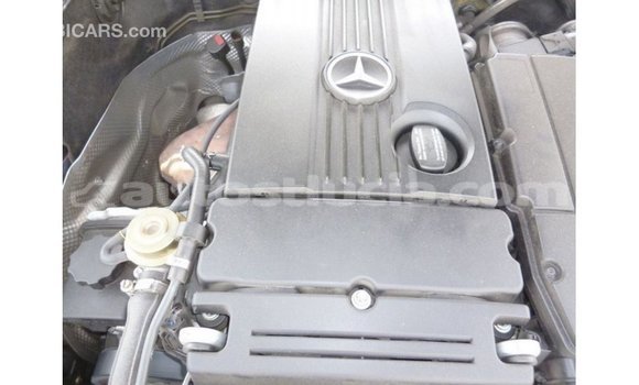 Buy Import Mercedes-Benz 200 Blue Car in Import - Dubai in Anse-la-Raye Buy Import Mercedes-Benz 200 Blue Car in Import - Dubai in Anse-la-Raye