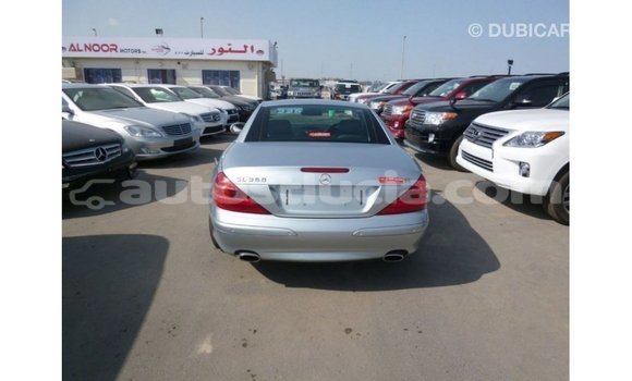 Buy Import Mercedes-Benz 190 (W201) Other Car in Import - Dubai in Anse-la-Raye Buy Import Mercedes-Benz 190 (W201) Other Car in Import - Dubai in Anse-la-Raye