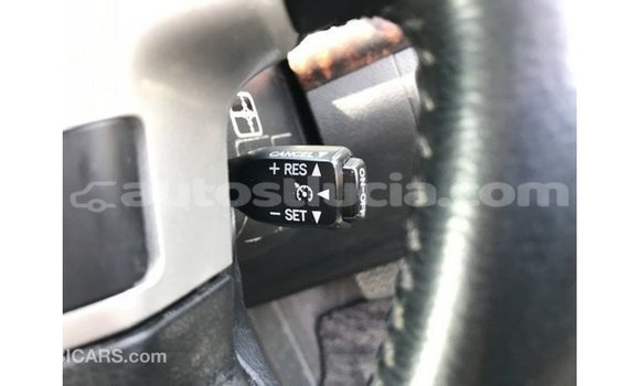 Buy Import Toyota Land Cruiser White Car in Import - Dubai in Anse-la-Raye Buy Import Toyota Land Cruiser White Car in Import - Dubai in Anse-la-Raye