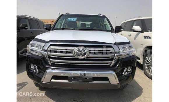 Buy Import Toyota Land Cruiser Black Car in Import - Dubai in Anse-la-Raye Buy Import Toyota Land Cruiser Black Car in Import - Dubai in Anse-la-Raye