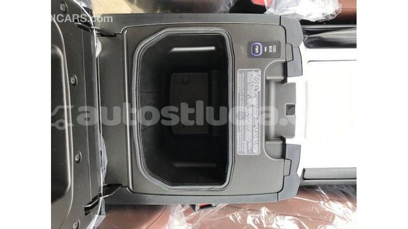 Big with watermark toyota land cruiser anse la raye import dubai 2485