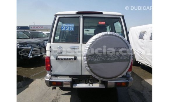 Buy Import Toyota Land Cruiser White Car in Import - Dubai in Anse-la-Raye Buy Import Toyota Land Cruiser White Car in Import - Dubai in Anse-la-Raye