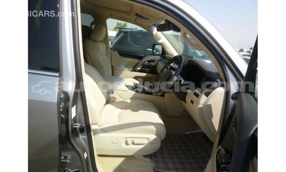 Acheter Import Voiture Lexus LX Autre à Import - Dubai, Anse-la-Raye Acheter Import Voiture Lexus LX Autre à Import - Dubai, Anse-la-Raye