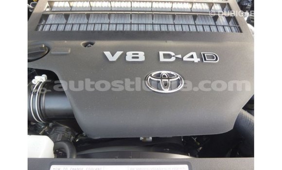 Buy Import Toyota Land Cruiser Other Car in Import - Dubai in Anse-la-Raye Buy Import Toyota Land Cruiser Other Car in Import - Dubai in Anse-la-Raye