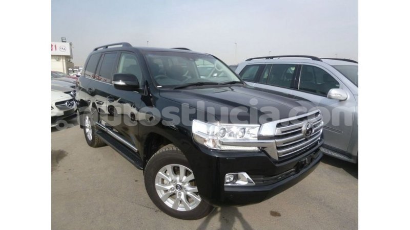 Big with watermark toyota land cruiser anse la raye import dubai 2516