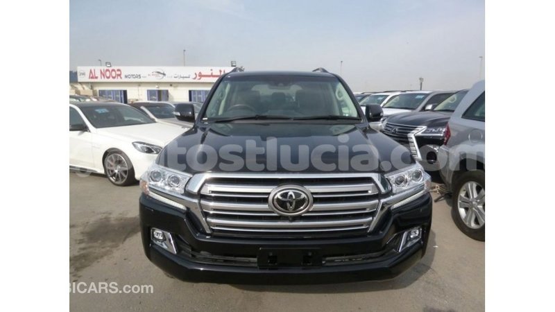 Big with watermark toyota land cruiser anse la raye import dubai 2516