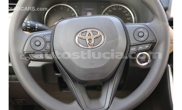 Buy Import Toyota 4Runner White Car in Import - Dubai in Anse-la-Raye Buy Import Toyota 4Runner White Car in Import - Dubai in Anse-la-Raye