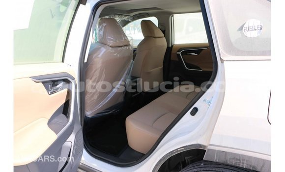Buy Import Toyota 4Runner White Car in Import - Dubai in Anse-la-Raye Buy Import Toyota 4Runner White Car in Import - Dubai in Anse-la-Raye